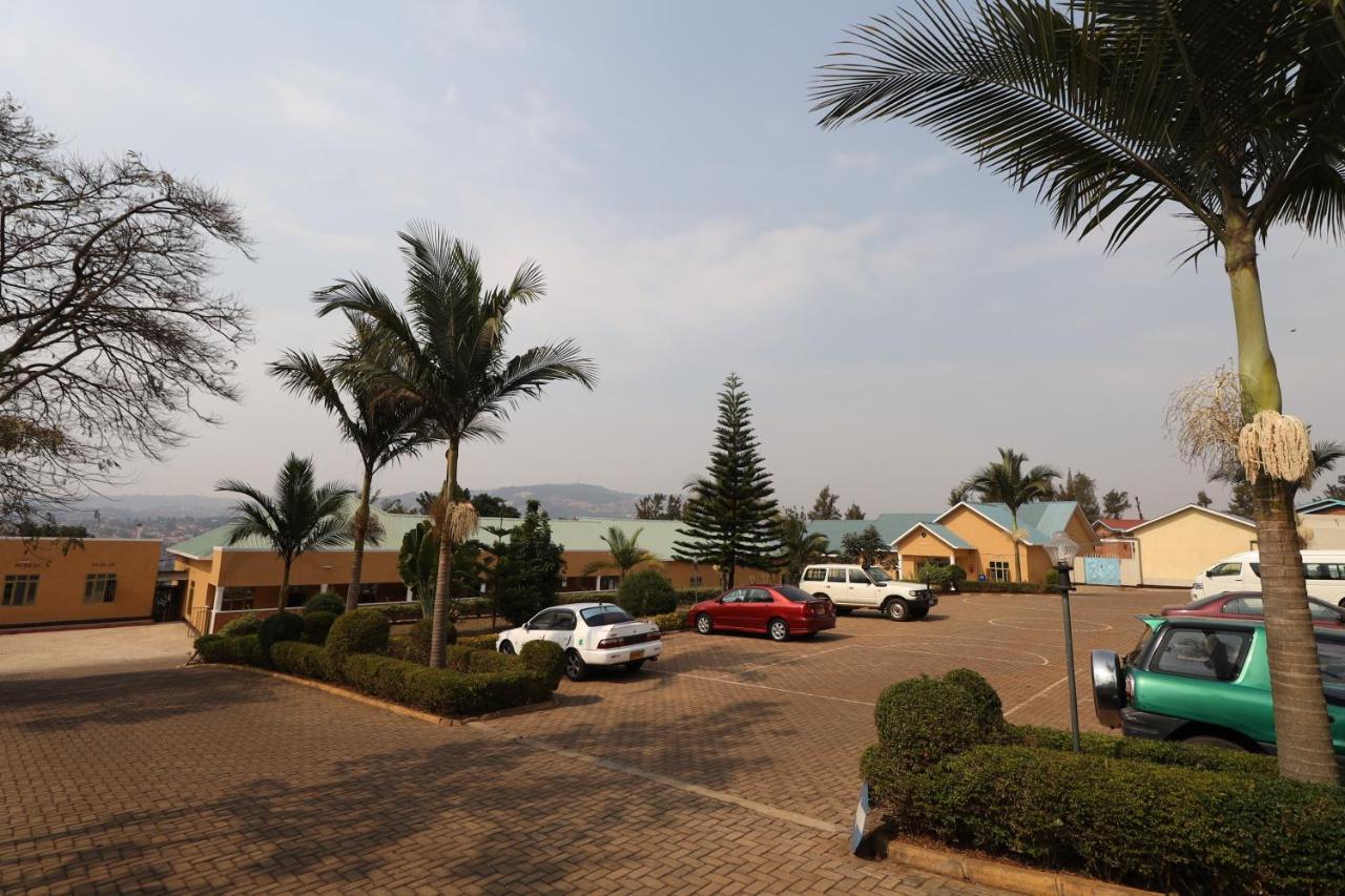 St Etienne Guest House Kigali Bagian luar foto